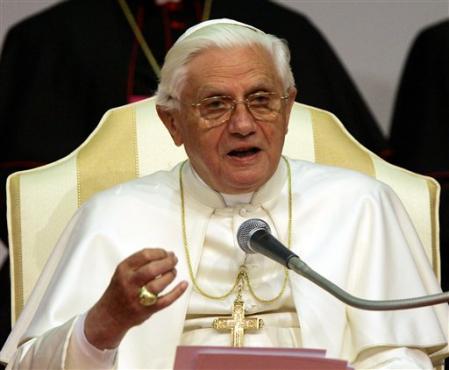 Cercanía del Papa con los inundados de Tailandia