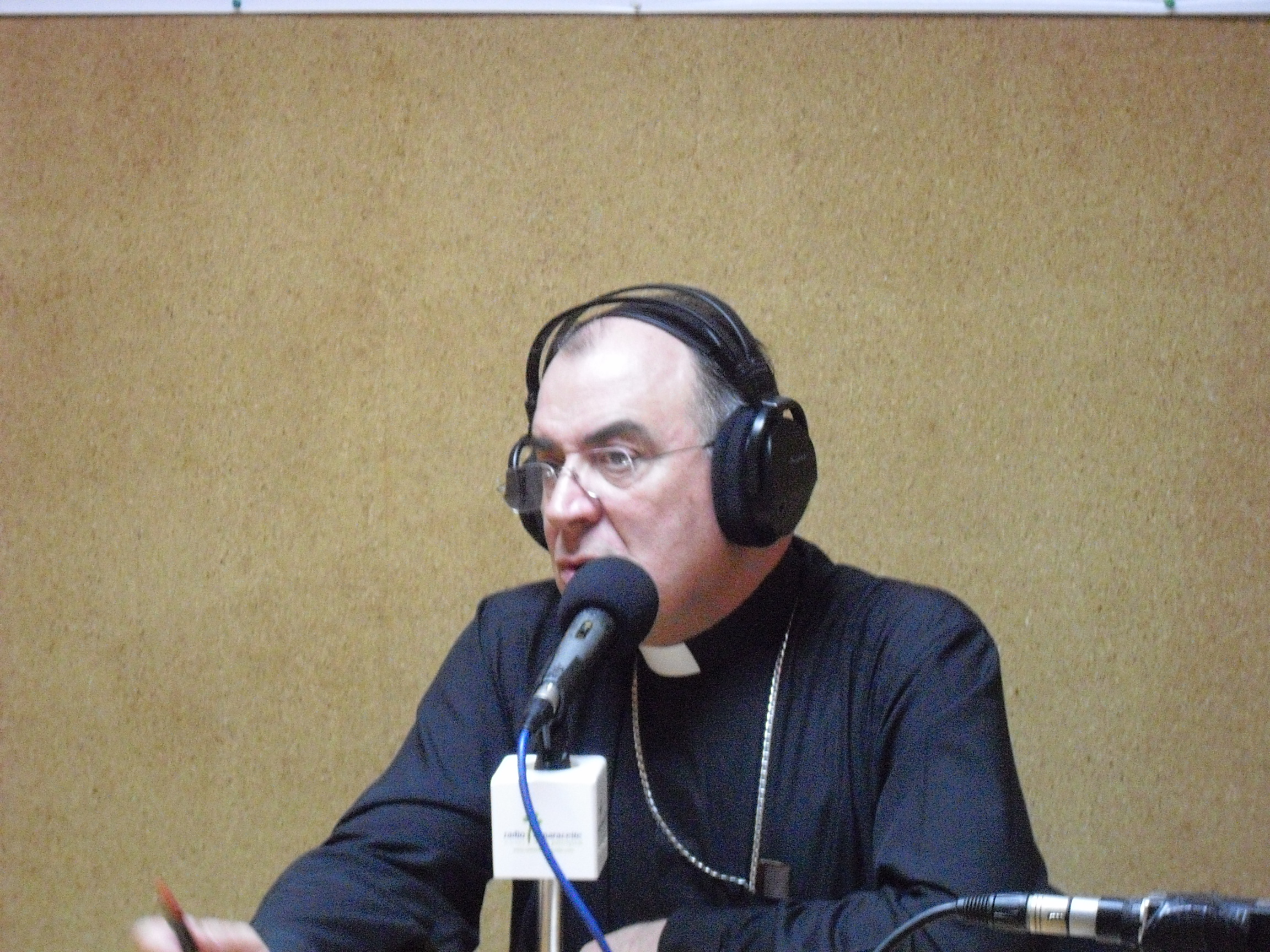 El Obispo Francisco Cases Andreu fue entrevistado este Jueves Santo en Radio Tamaraceite