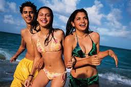 «De camino por la vida». Prog. 31. Marcha al bikini.