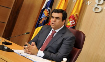 ‘El andén’ recibe a Melchor Camón, consejero de Turismo del Cabildo