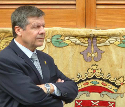 Entrevista en ‘El andén’ al investigador y escritor galdense Ángel Ruíz
