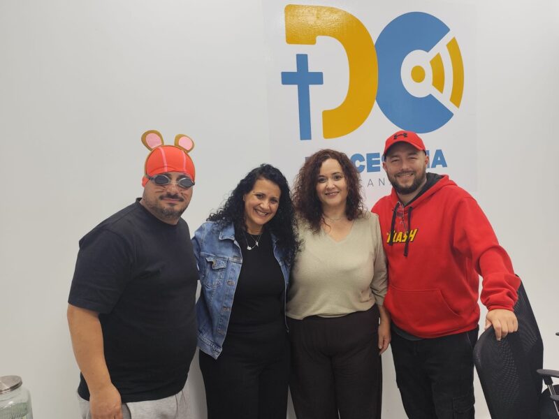 Humor y talento canario en Abiertos a la Cultura